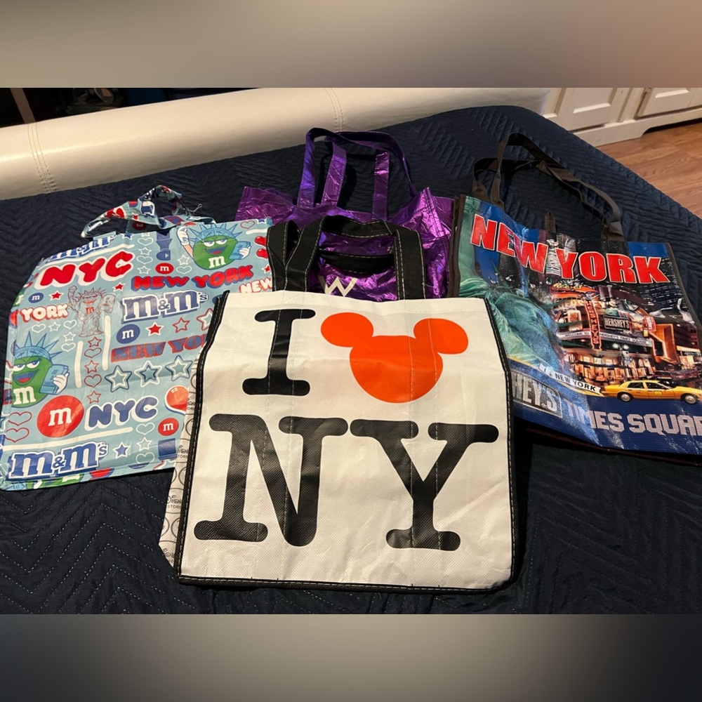 I ❤️ NY Shopping Tote Set (4)
